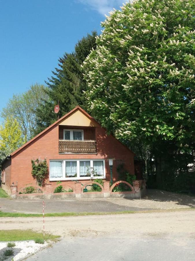 Am Bach Villa Ahrensbok Dış mekan fotoğraf